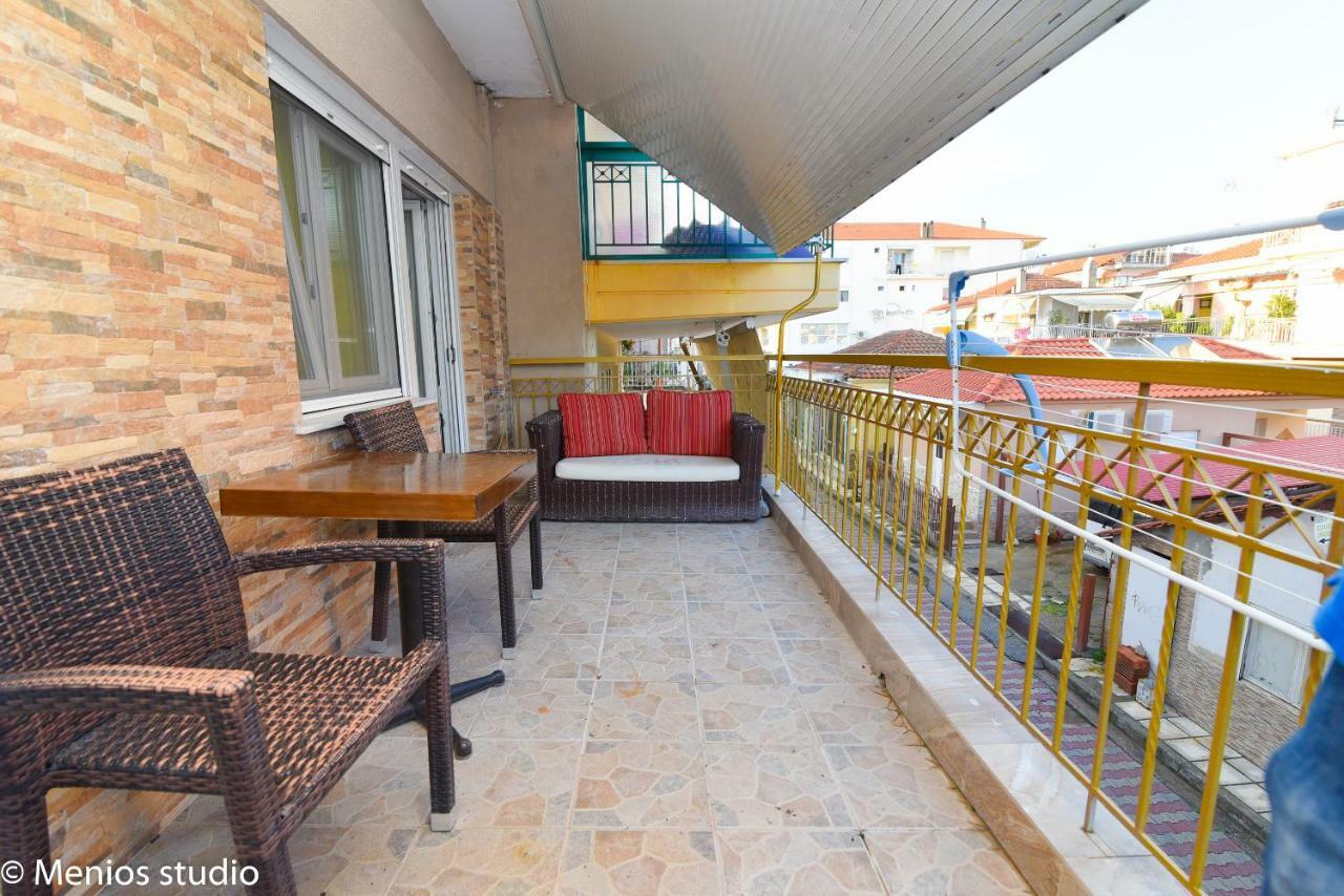 Menios Apartments And Studios Nea Kallikrateia 外观 照片