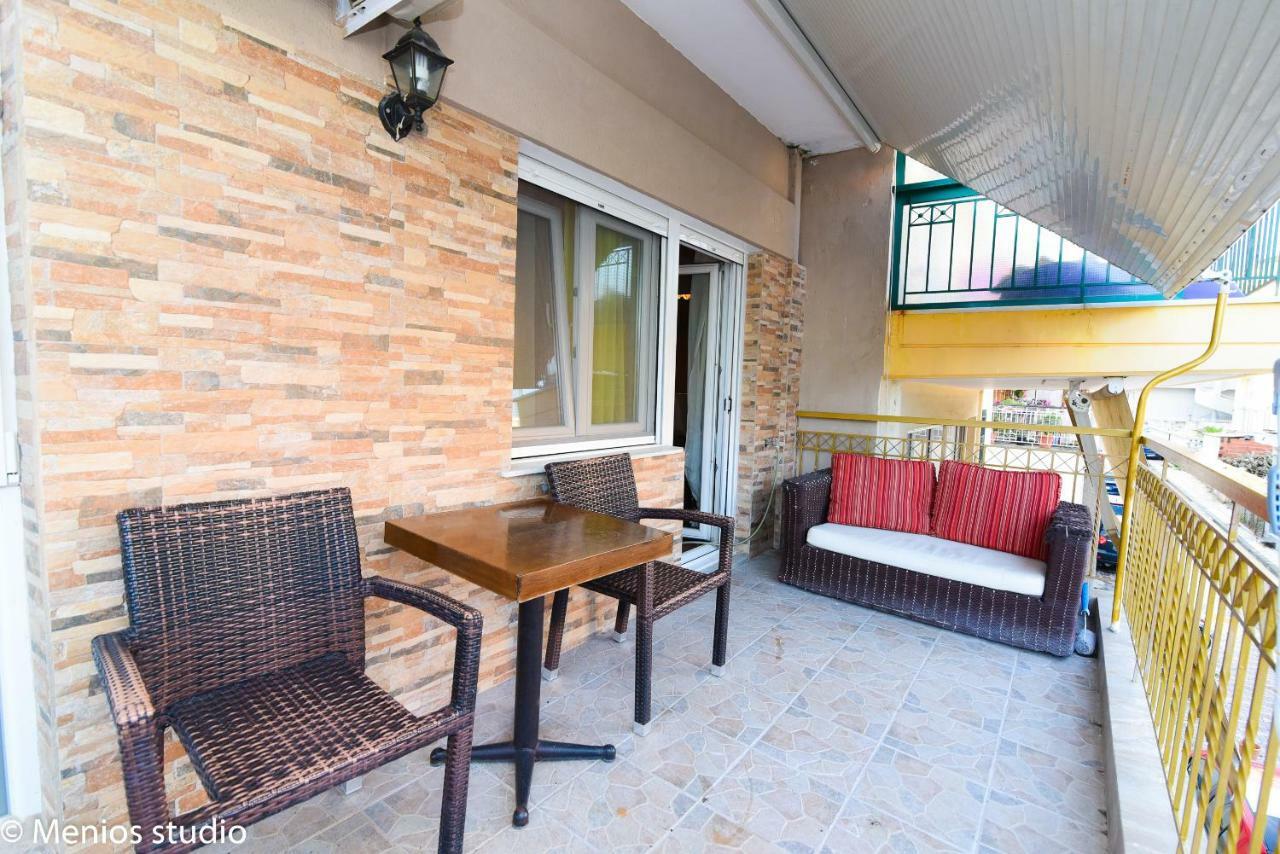 Menios Apartments And Studios Nea Kallikrateia 外观 照片