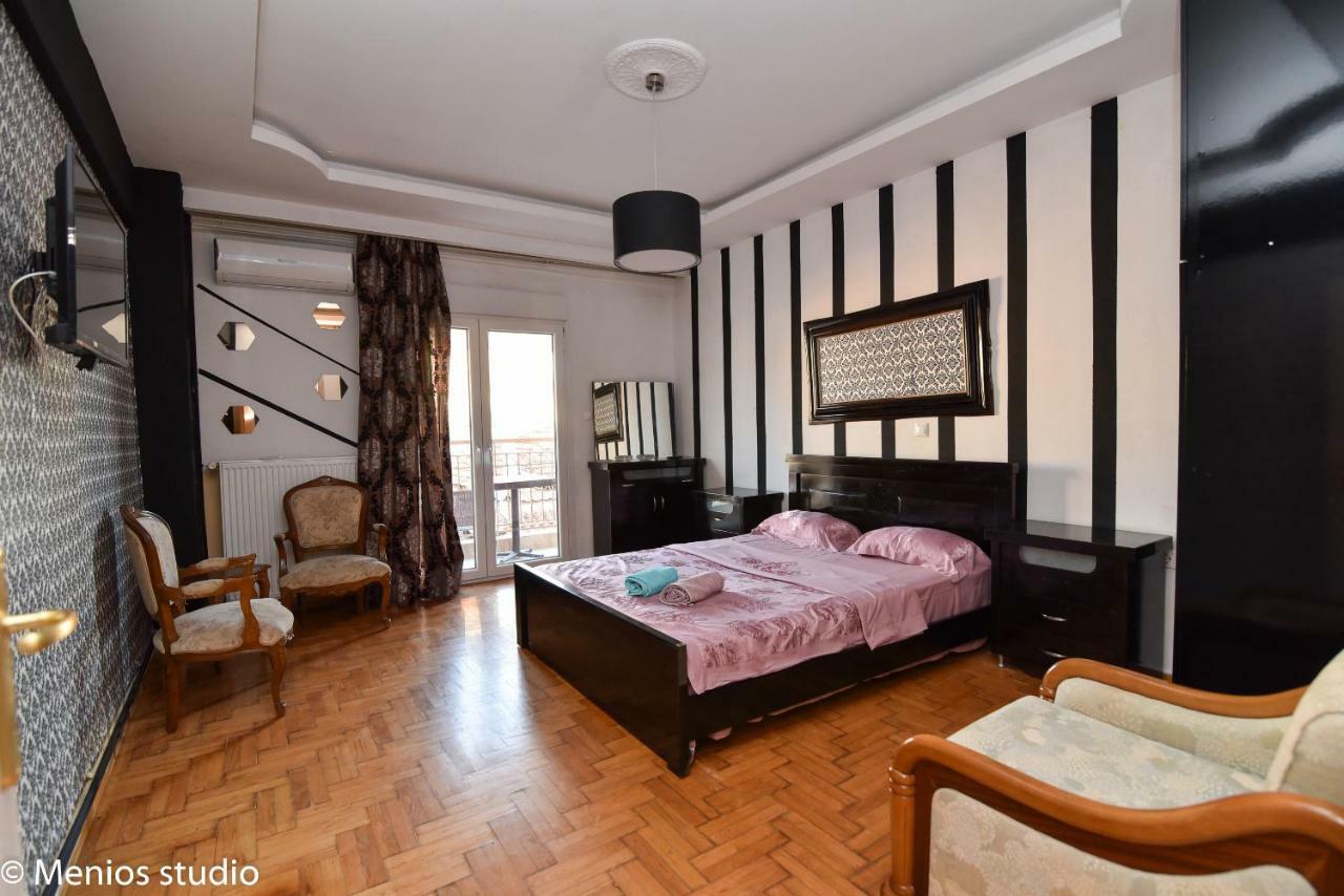 Menios Apartments And Studios Nea Kallikrateia 外观 照片
