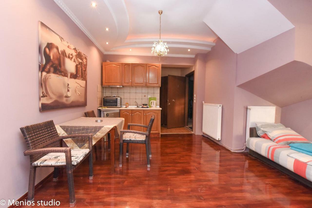 Menios Apartments And Studios Nea Kallikrateia 外观 照片