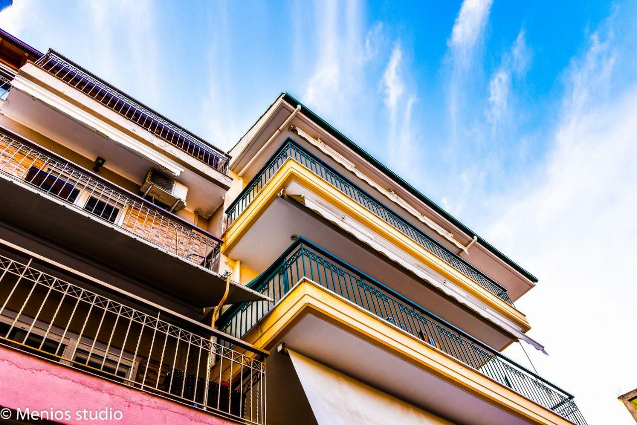 Menios Apartments And Studios Nea Kallikrateia 外观 照片